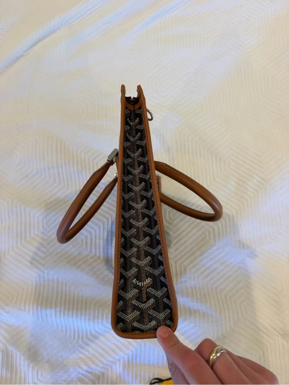 Goyard Morvan document case with strap - Barely used